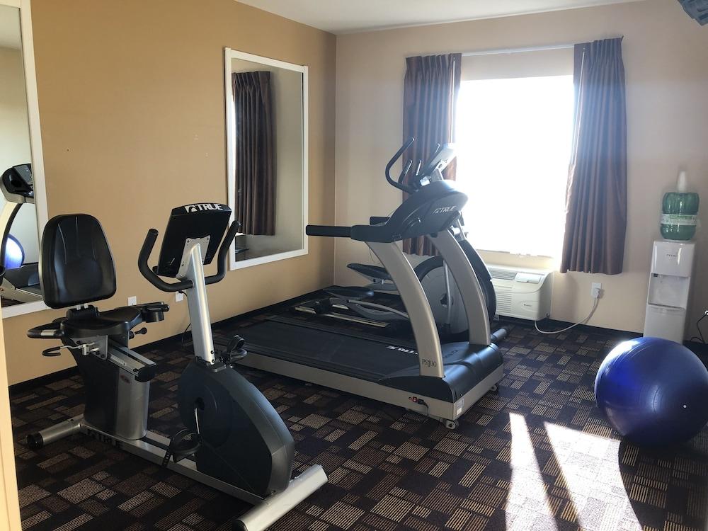 Quality Inn & Suites Minot Exteriér fotografie