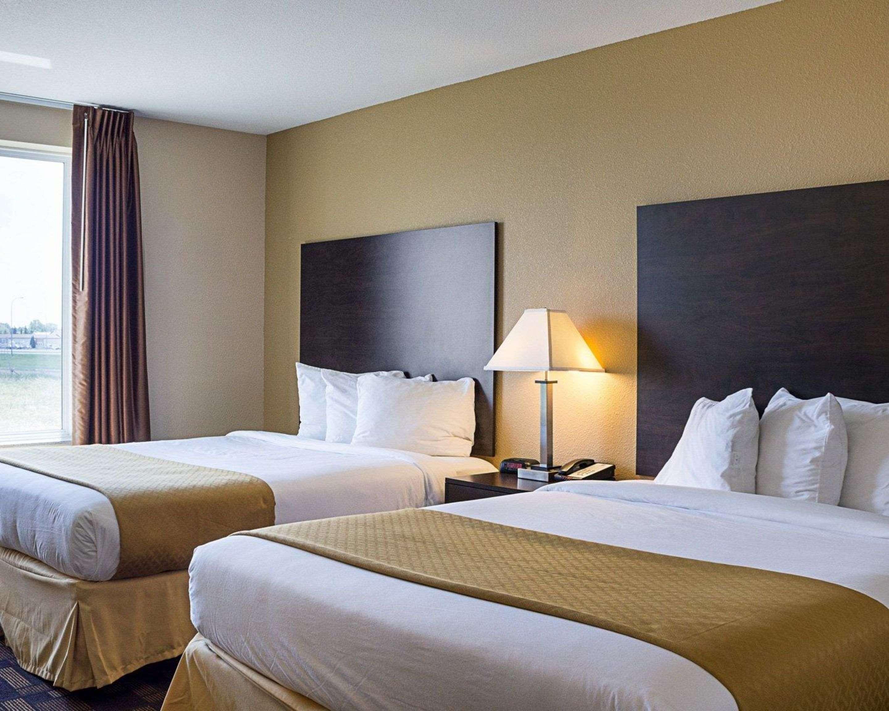 Quality Inn & Suites Minot Exteriér fotografie