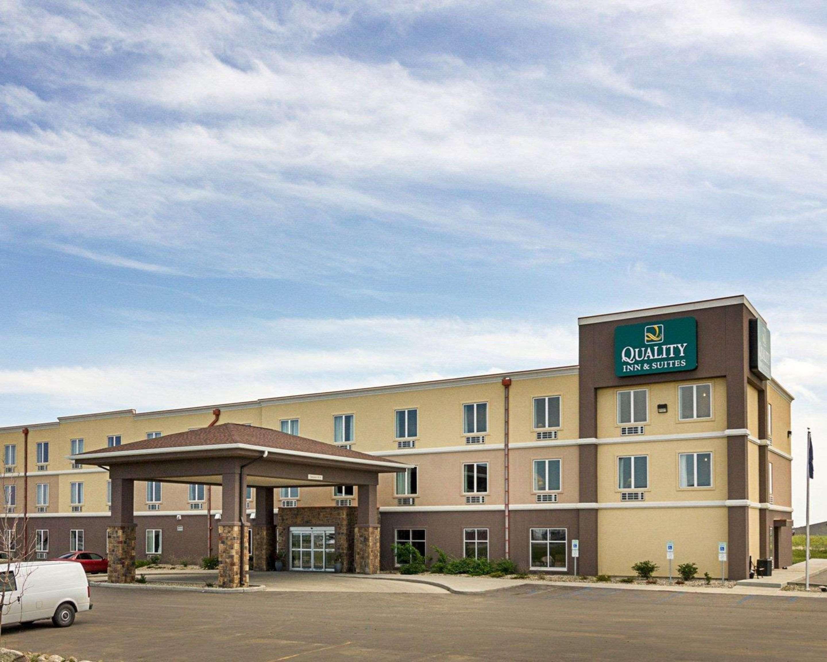 Quality Inn & Suites Minot Exteriér fotografie